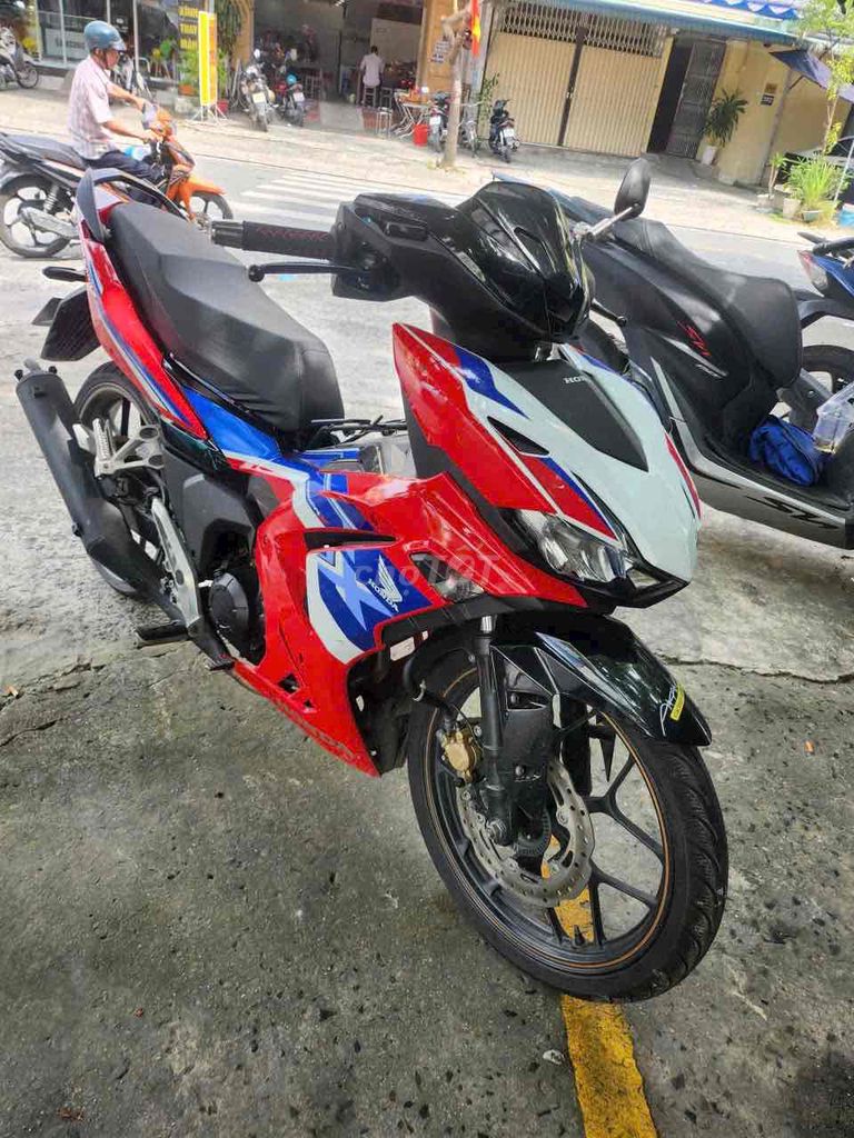 Honda Winner X 2020 150 ABS Đỏ trắng xanh. Mua bán Xe máy tại Huyện Bình Chánh Tp Hồ Chí Minh được đăng bởi Lâm mobiphone hình 6