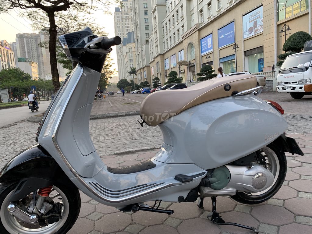 Vespa Sprint 2019 màu xanh đen xám nguyên bản. Mua bán Xe máy tại Quận Cầu Giấy Hà Nội được đăng bởi VIỆT ANH hình 2