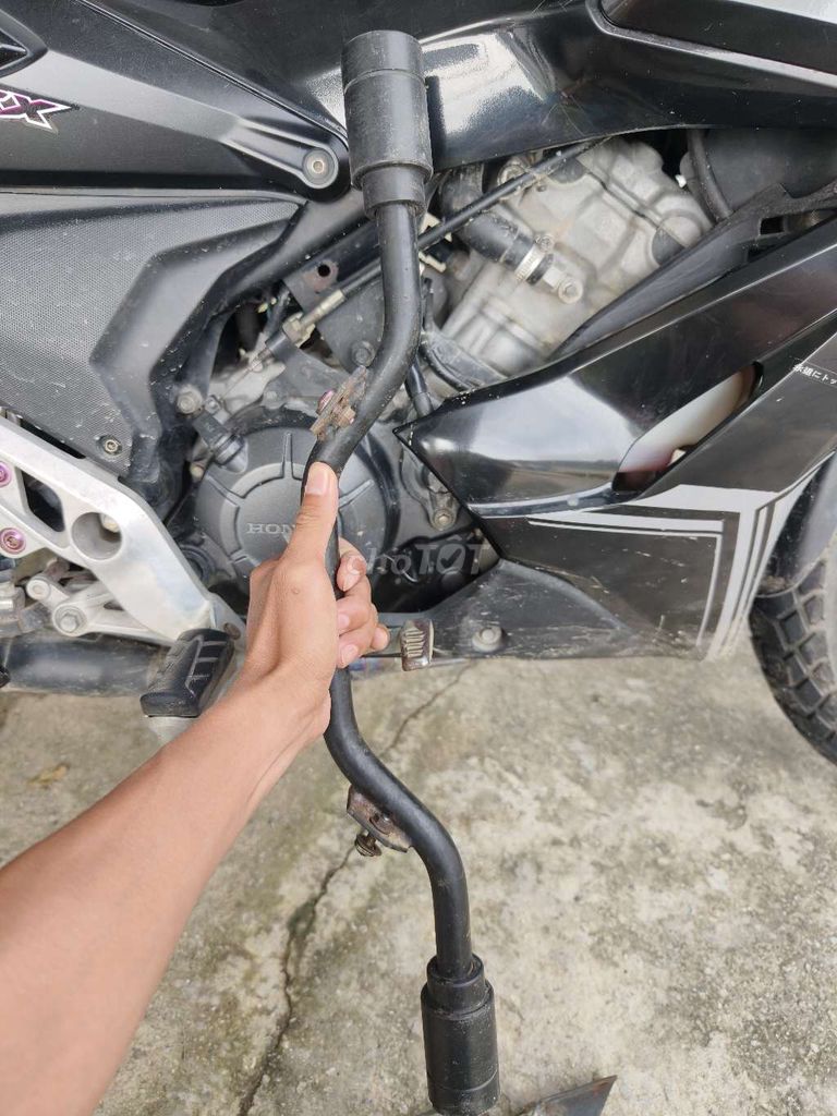 Chống đỗ xe winner x. Mua bán Phụ tùng xe tại Thành phố Rạch Giá Kiên Giang được đăng bởi Tuấn  hình 1