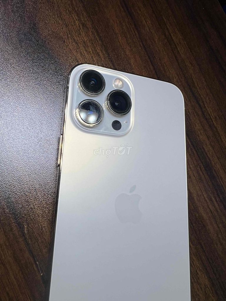 Apple iPhone 13 Pro Max Trắng. Mua bán Điện thoại tại Huyện Thạnh Hóa Long An được đăng bởi Bé hình 1