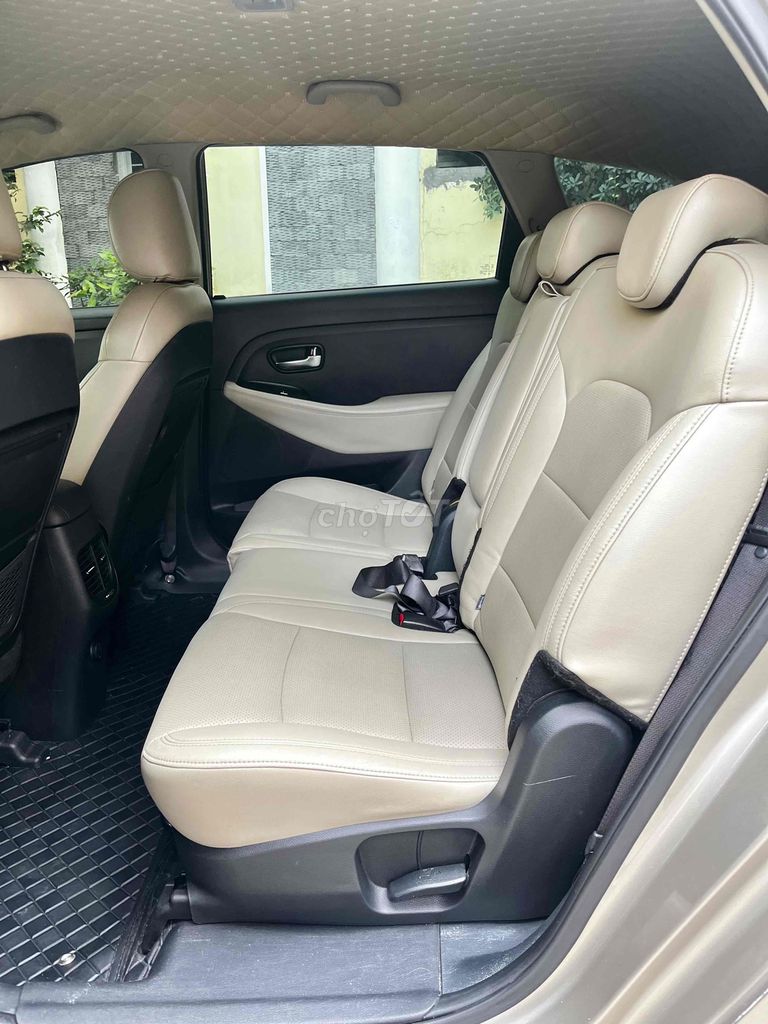 Kia Rondo 2.0 GAT 2019. Xe gia đình rất đẹp. Mua bán Ô tô tại Quận 7 Tp Hồ Chí Minh được đăng bởi Thanh Bình Land hình 9