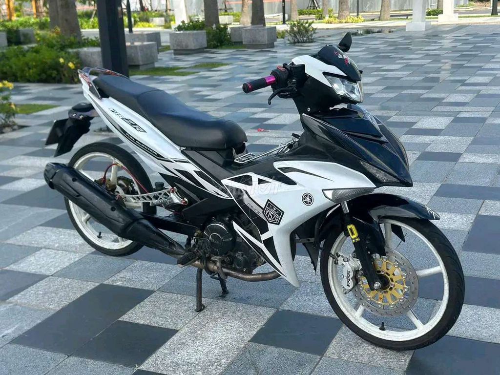 Yamaha Exciter 150 2019 Trắng đen. Mua bán Xe máy tại Quận Sơn Trà Đà Nẵng được đăng bởi Huỳnh Bi hình 2