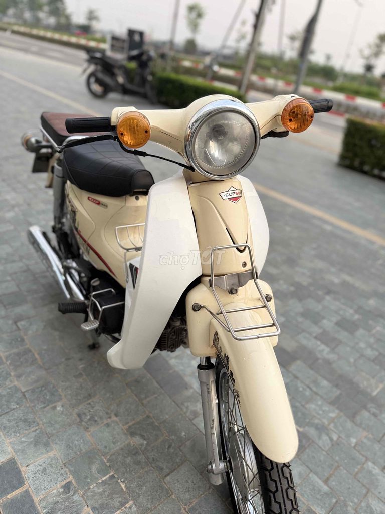 Thanh lý cúp 50cc học sinh không cần bằng lái. Mua bán Xe máy tại Quận Bắc Từ Liêm Hà Nội được đăng bởi Hữu Nhuận hình 6