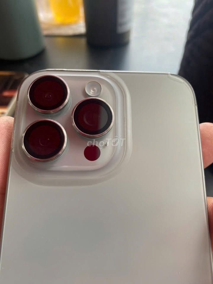 Apple iPhone 15 Pro Max Bạc 83%. Mua bán Điện thoại tại Quận 1 Tp Hồ Chí Minh được đăng bởi Hội Đồ Điện Tử hình 1