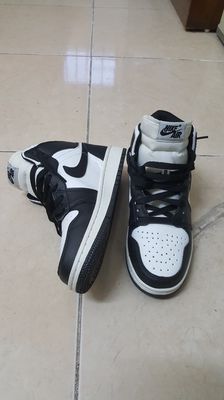 Thanh lí giày giầy thể thao. Mua bán Giày dép tại Quận Cầu Giấy Hà Nội được đăng bởi Việt