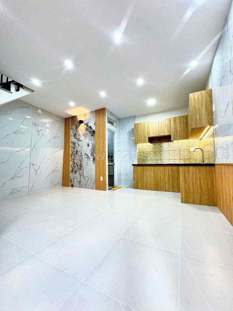 продается красивый дом F16Q4 butter union road