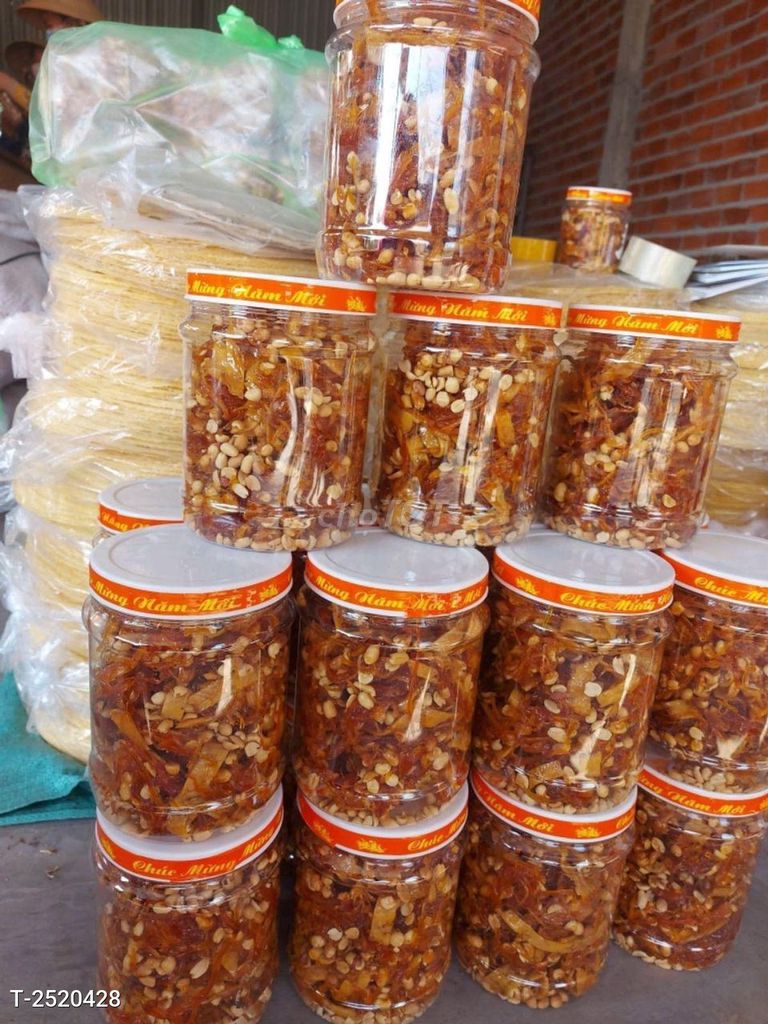 MỨT CHUỐI KHÔ ĐU ĐỦ GỪNG HỦ 500G. Mua bán Đồ ăn, thực phẩm và các loại khác tại Huyện Thạnh Phú Bến Tre được đăng bởi Siêu thị Anh Tú 88 hình 1