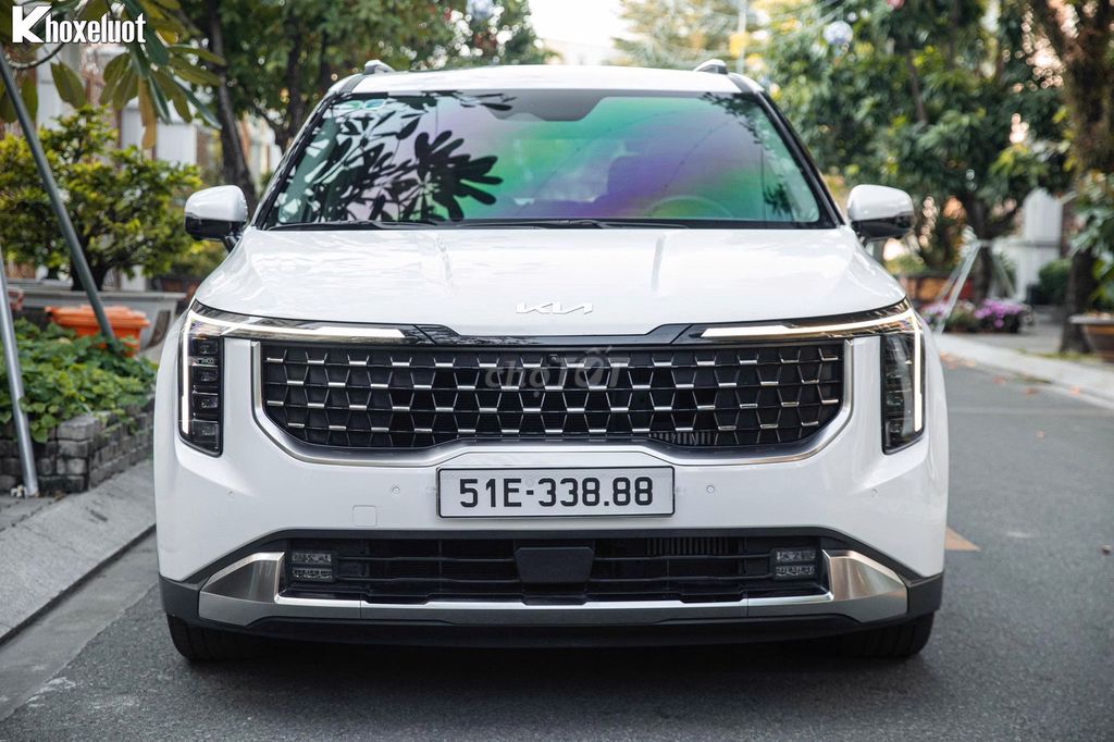 Kia Carnival model 2025 Signature 12000 km Trắng. Mua bán Ô tô tại Quận Gò Vấp Tp Hồ Chí Minh được đăng bởi NGUYỄN MINH VUA XE LƯỚT hình 3