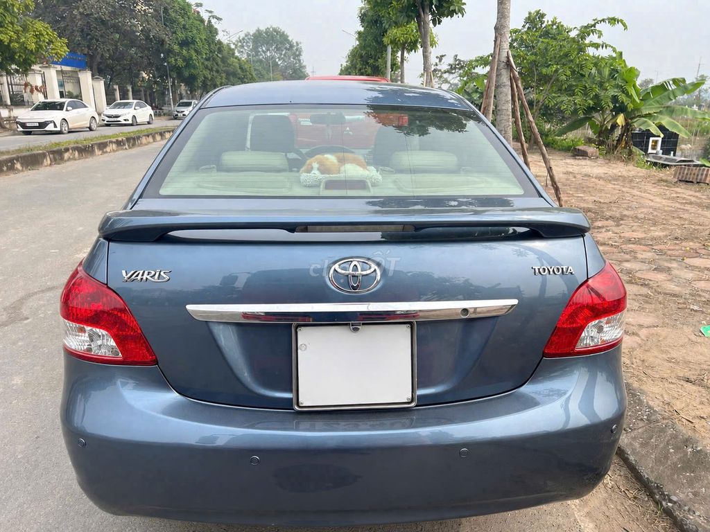 Toyota Yaris 2010 Xanh
