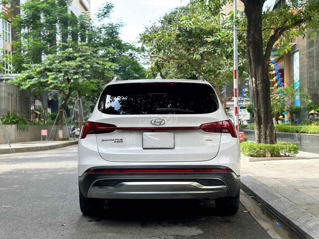 Hyundai Santafe 2.5 xăng cao cấp 2023 màu trắng. Mua bán Ô tô tại Quận Cầu Giấy Hà Nội được đăng bởi Cao Quý hình 6