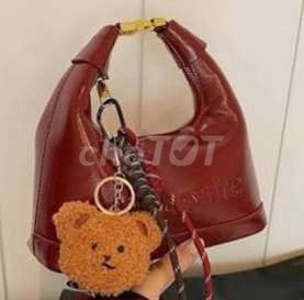 Túi xách nữ da đỏ đô. Mua bán Túi xách tại Thành phố Nha Trang Khánh Hòa được đăng bởi TTrangfashion hình 1