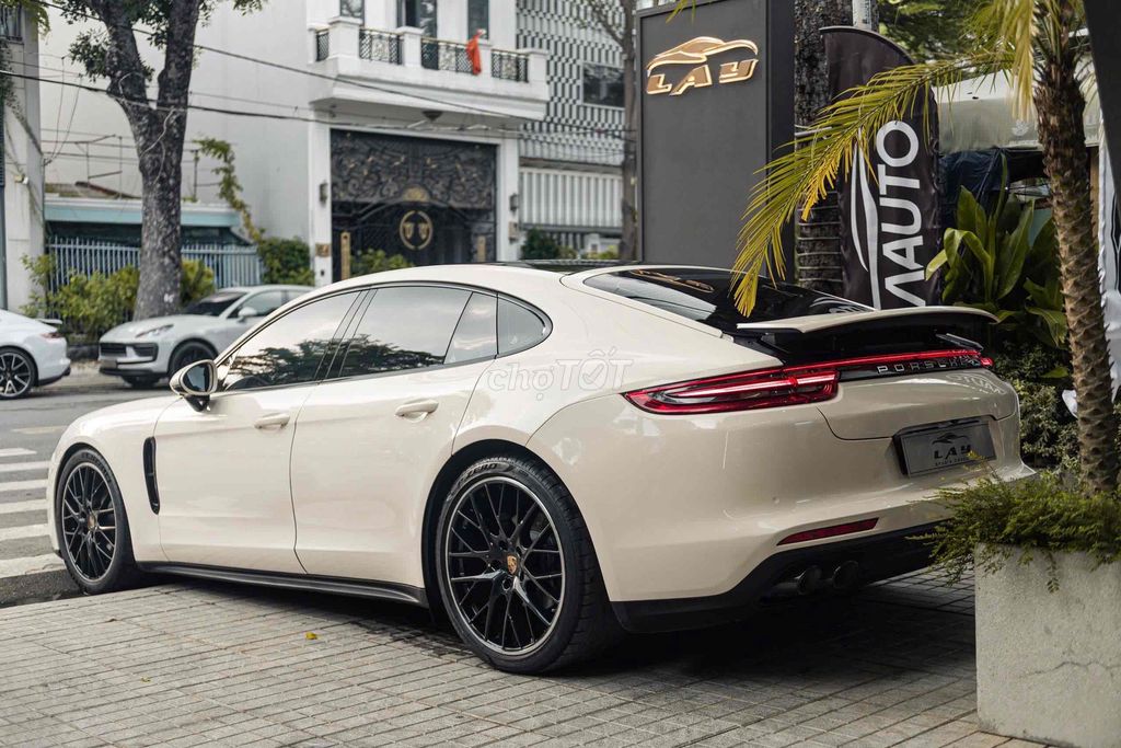LONG ANH AUTO về Porsche Panamera model 2019. Mua bán Ô tô tại Quận 7 Tp Hồ Chí Minh được đăng bởi LongAnh AuTo  hình 15