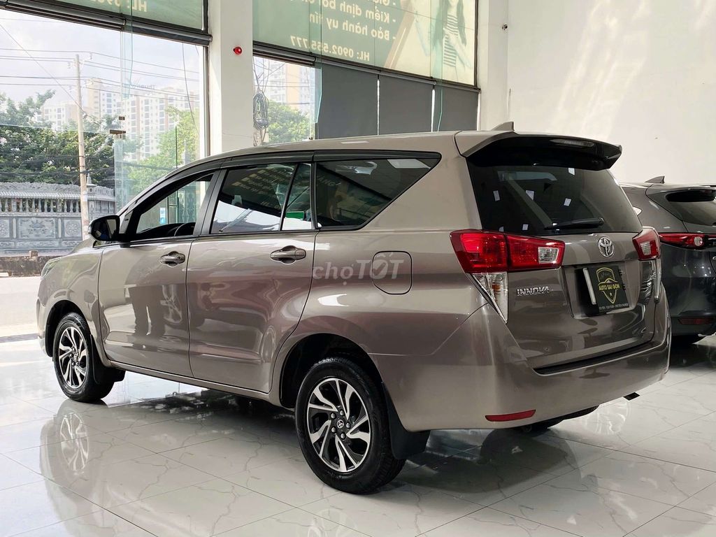 Toyota Innova số sàn 2020 model 2021- 48.000 km. Mua bán Ô tô tại Thành phố Thủ Đức Tp Hồ Chí Minh được đăng bởi Nghĩa Vinfast Miền Nam hình 4