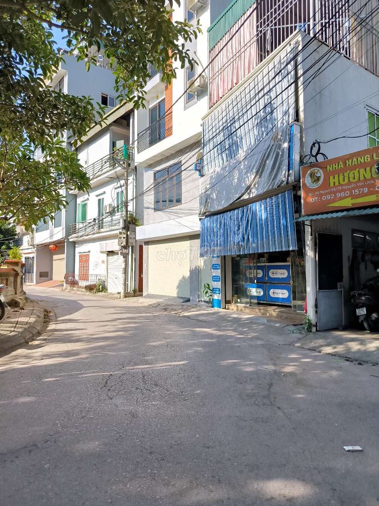 THẠCH BÀN - Ô TÔ TRÁNH ĐỖ NGÀY ĐÊM- KINH DOANH ĐỈNH- GARA THANG MÁY. Mua bán nhà ở tại Quận Long Biên Hà Nội được đăng bởi Nguyễn Văn Thụ hình 3