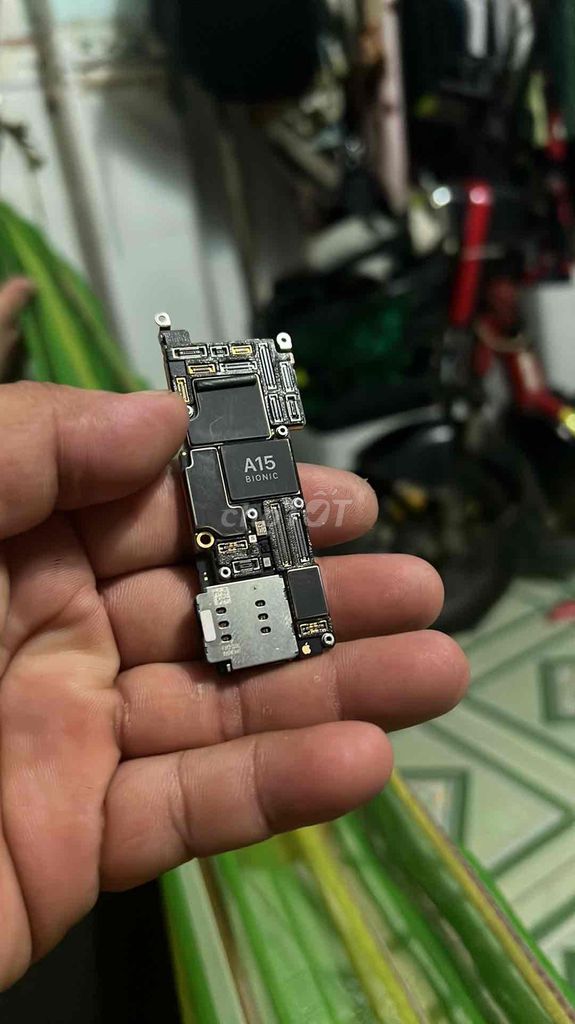 Mainboard Apple iPhone 13 Pro A15. Mua bán Linh kiện (RAM, Card...) tại Huyện Hóc Môn Tp Hồ Chí Minh được đăng bởi Ngô Linh hình 1