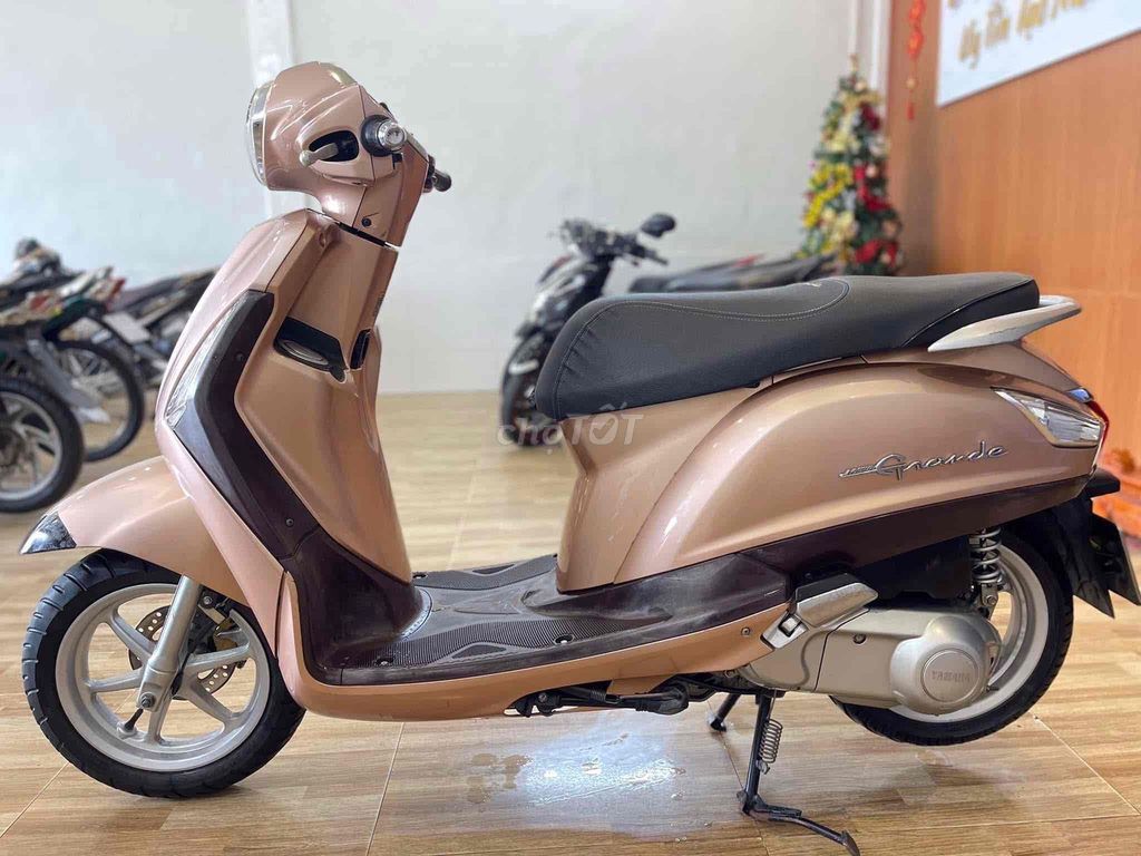 TAY GA GRANDE. Mua bán Xe máy tại Quận Bình Thuỷ Cần Thơ được đăng bởi SONY hình 4