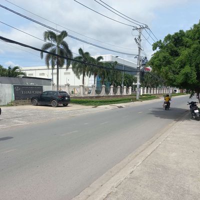 Bán Xưởng Hóc Môn.. Mua bán văn phòng, mặt bằng kinh doanh tại Huyện Hóc Môn Tp Hồ Chí Minh được đăng bởi BĐS  MINH KHANG