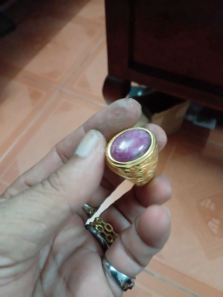 Nhẫn Vàng Đá Ruby Cổ điển Unisex. Mua bán Phụ kiện thời trang khác tại Quận 12 Tp Hồ Chí Minh được đăng bởi Hùng Tuấn hình 1