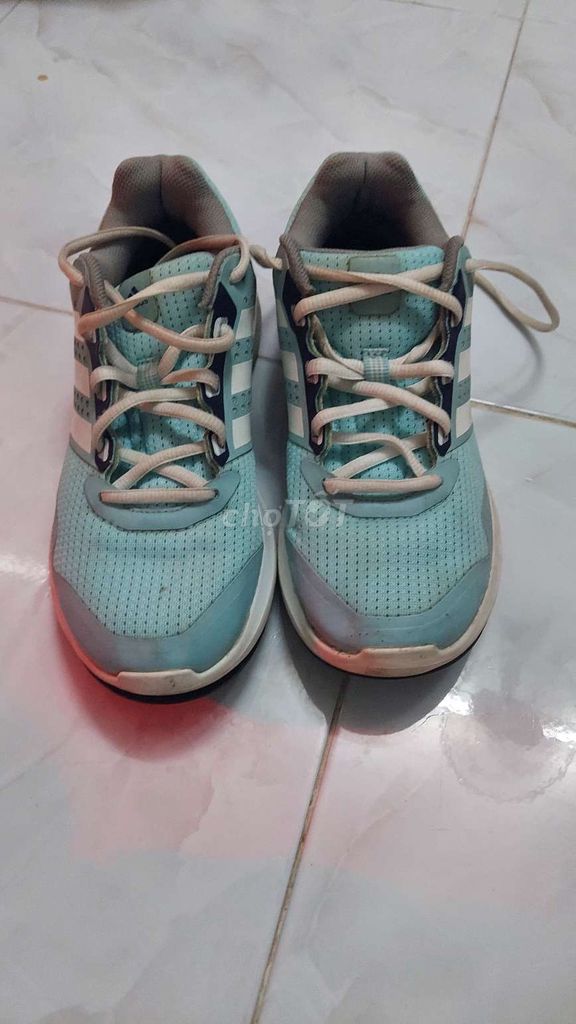 Giày chính hãng số 38. Mua bán Giày dép tại Quận 6 Tp Hồ Chí Minh được đăng bởi Bán LinhTinh hình 1