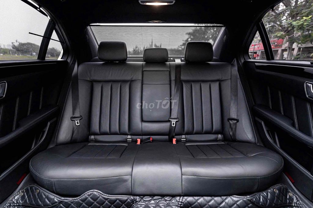 E250_Model_2015 màu trắng xe sang giá rẻ siêu đẹp. Mua bán Ô tô tại Quận 7 Tp Hồ Chí Minh được đăng bởi Dương Phương hình 11
