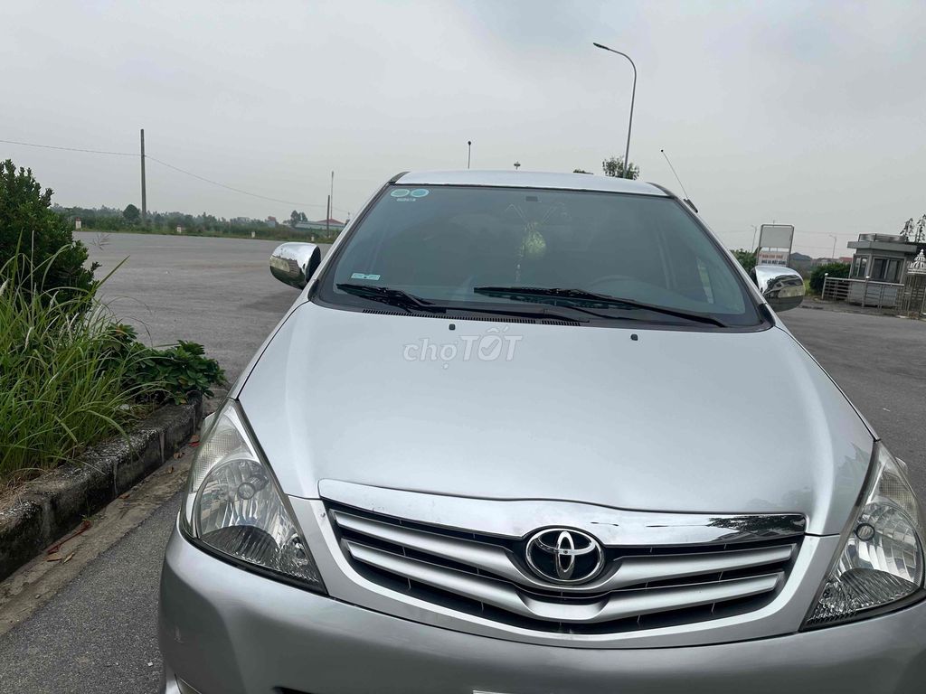 innova V 2010 một chủ từ mới. Mua bán Ô tô tại Quận Long Biên Hà Nội được đăng bởi TOÀN THẮNG Ô TÔ KINH BẮC hình 3