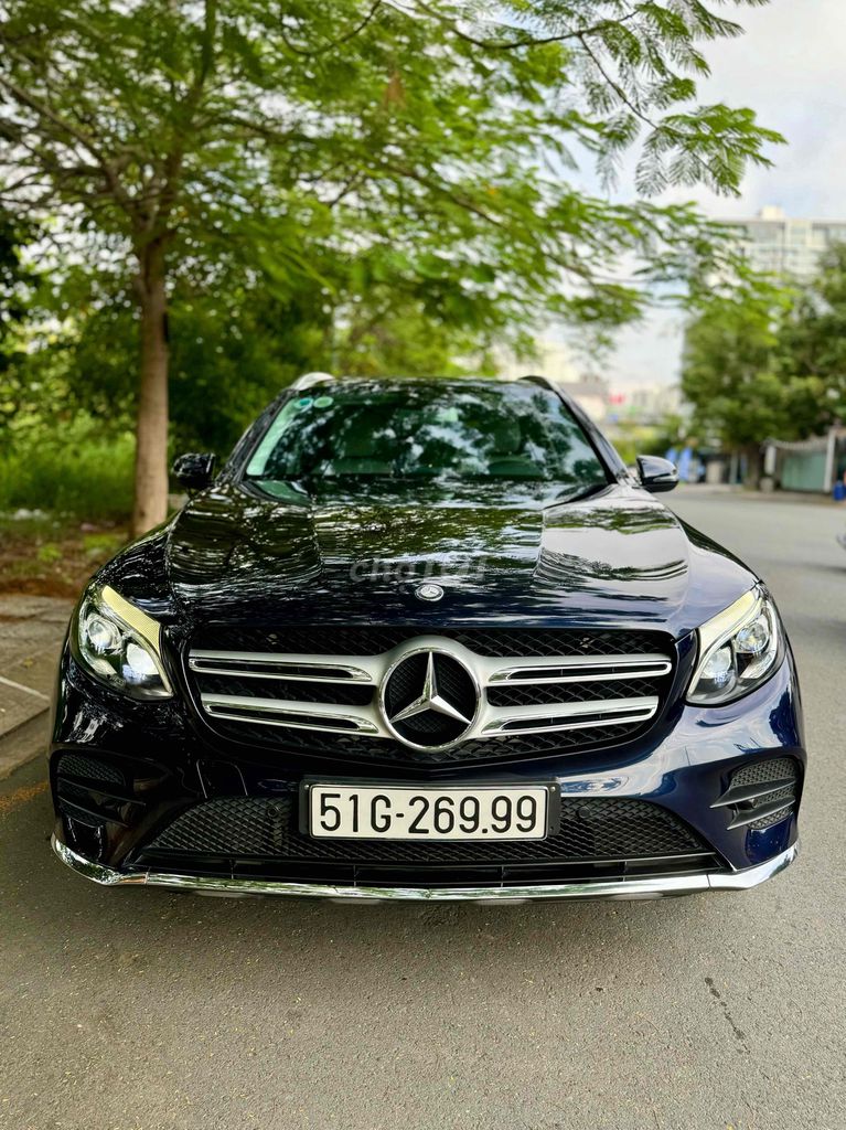 Mercedes Benz GLC 2016 300 AMG 4MATIC - 54000 km