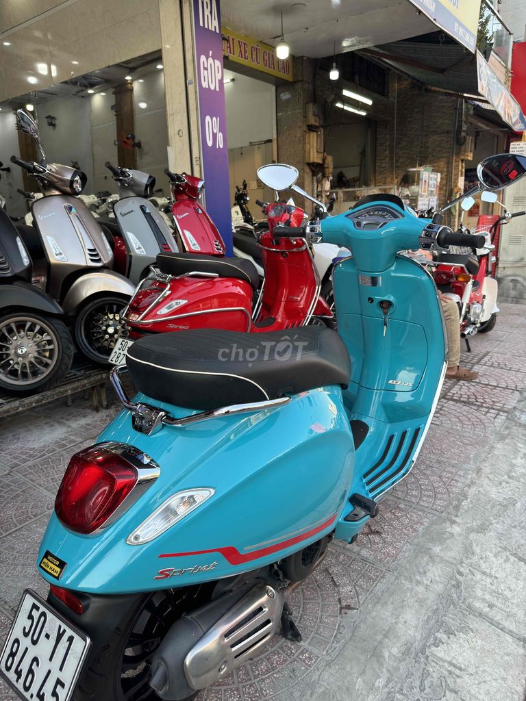 VESSPA SPINT-2022  Màu xanh nguyên zin từ trong hs. Mua bán Xe máy tại Quận Phú Nhuận Tp Hồ Chí Minh được đăng bởi vespa cũ PiAGIO Cao Cấp TUẤN CƯƠNG SAIGON  hình 4