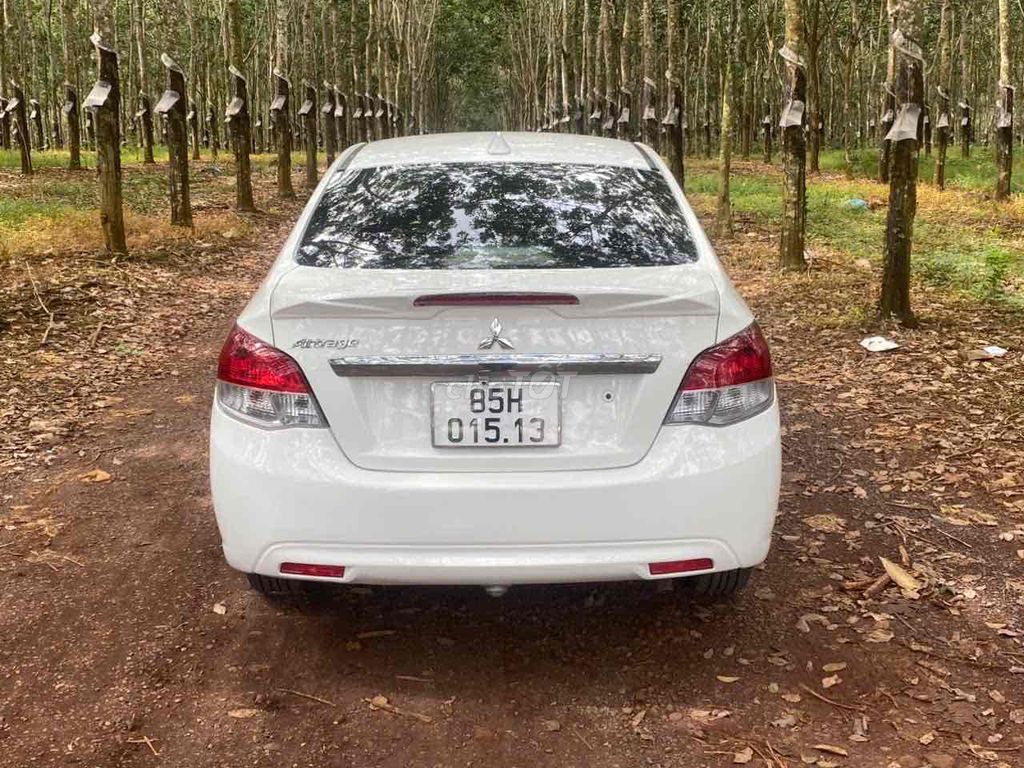 Mitsubishi Attrage 2015 Trắng. Mua bán Ô tô tại Huyện Xuân Lộc Đồng Nai được đăng bởi Thiện LK hình 4