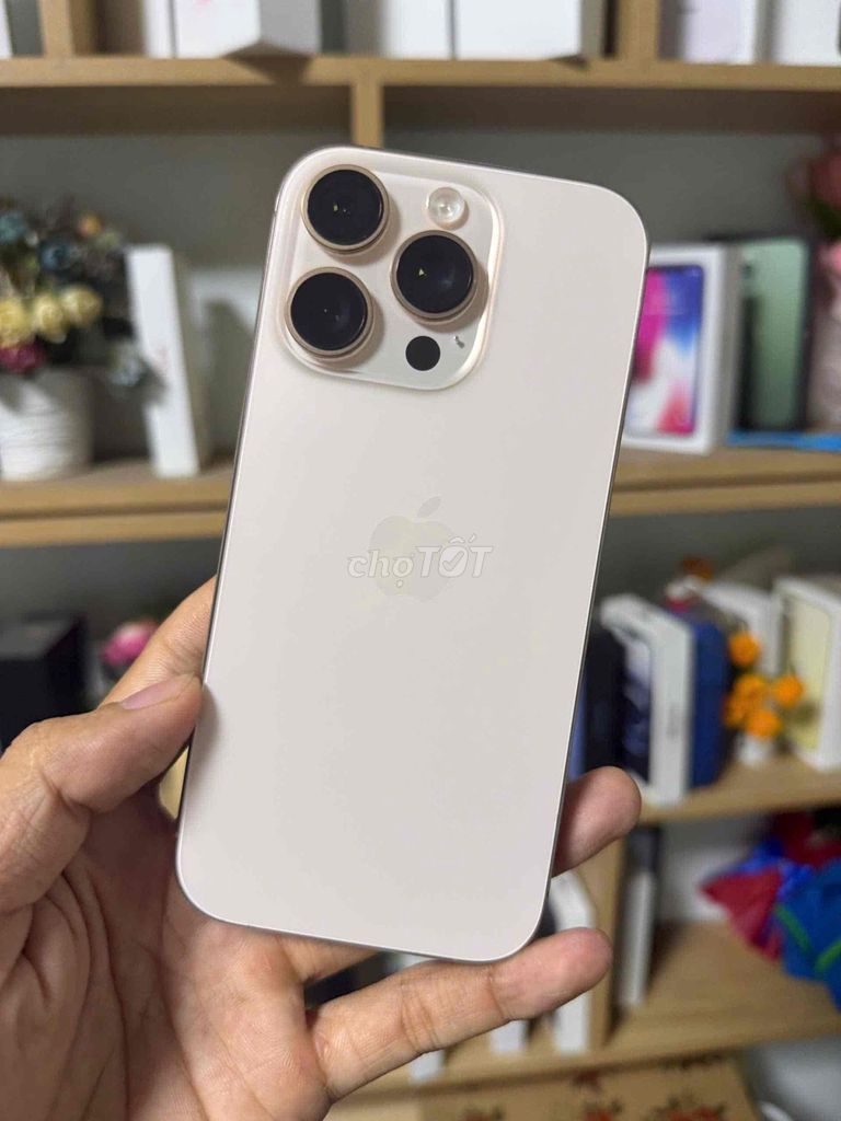 Apple iPhone 16 Pro Đã CNC. Mua bán Điện thoại tại Quận 7 Tp Hồ Chí Minh được đăng bởi Trâm bán táo  hình 1