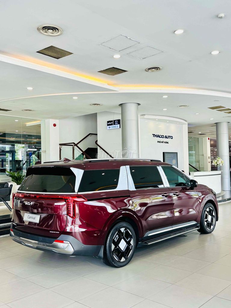 KIA Carnival 2.2D Signature 2025 дизель, новый 100%