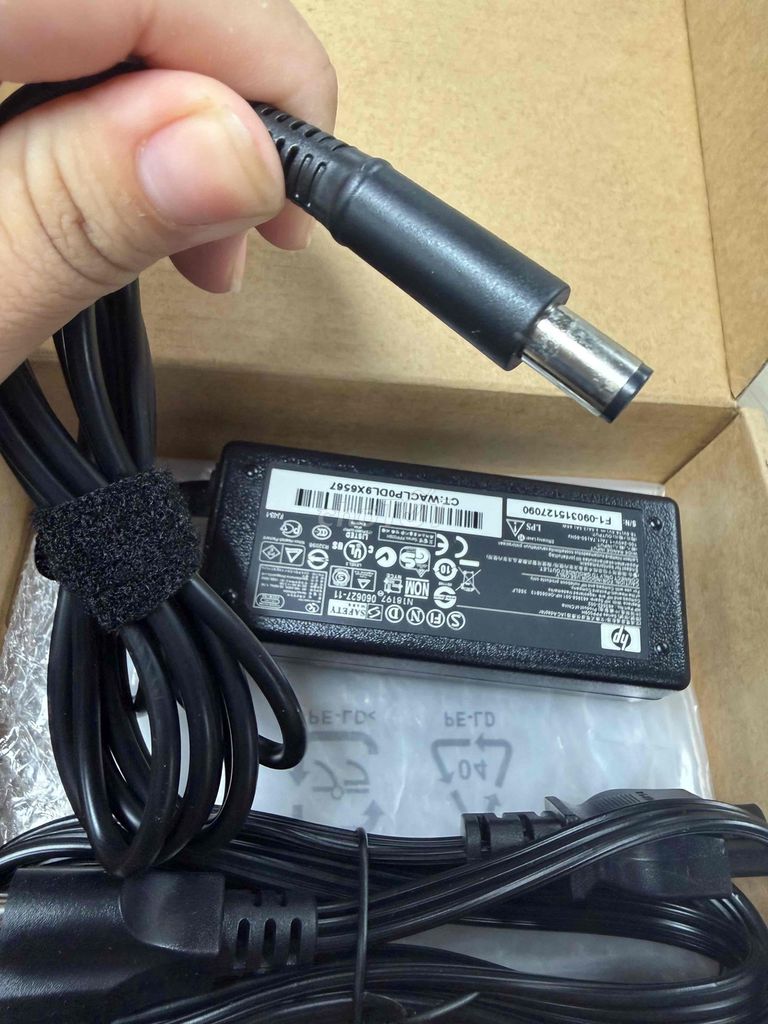 Pass Sạc laptop HP 65W zin 100%. Mua bán Phụ kiện (Màn hình, Chuột...) tại Thành phố Thủ Đức Tp Hồ Chí Minh được đăng bởi Nguyen Ngọc Thanh hình 1