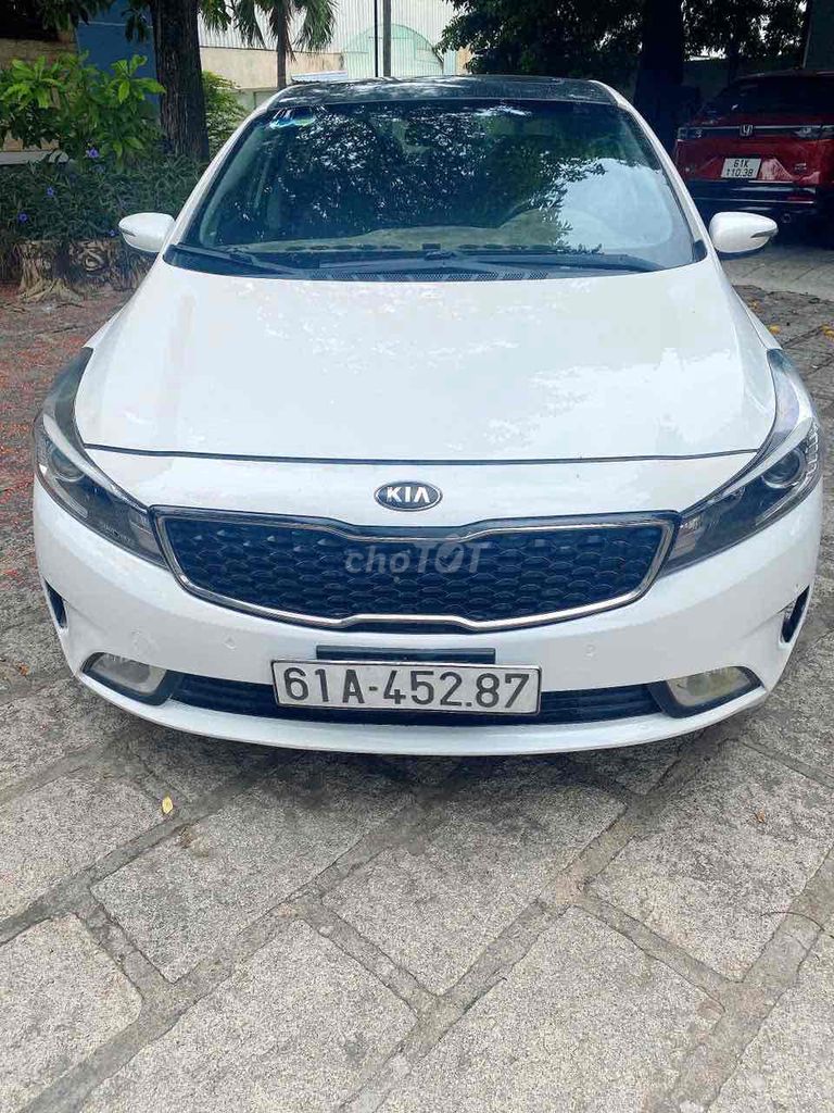 Kia Cerato 2018 2.0 AT - 90000 km còn bớt. Mua bán Ô tô tại Thành phố Dĩ An Bình Dương được đăng bởi Phan văn Độ hình 1