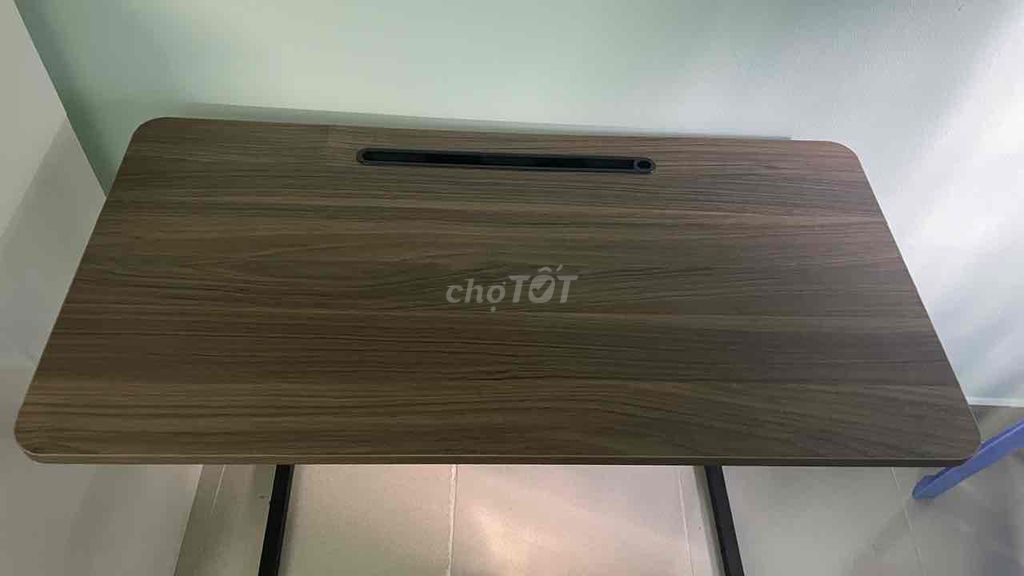 Bàn học làm việc Gỗ Kim loại Nâu Đen Mới 99.9%. Mua bán Bàn ghế tại Thành phố Sóc Trăng Sóc Trăng được đăng bởi Trang Lương hình 1