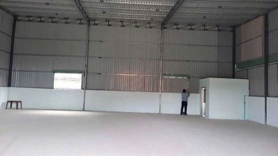 Cho thuê 300m2 xưởng giá 13 tr có điện 3 pha An Phú _ Thuận An BD. Cho thuê văn phòng, mặt bằng kinh doanh tại Thành phố Thuận An Bình Dương được đăng bởi  Quỳnh