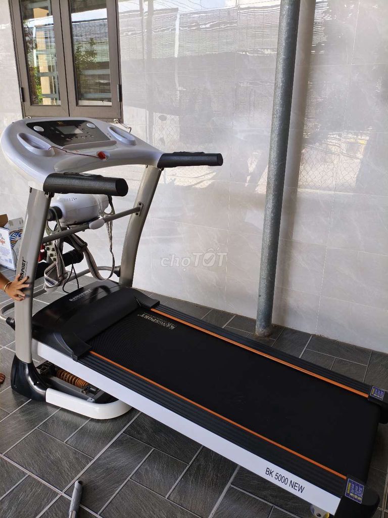 Máy chạy bộ BK 5000 Trắng, Đen 95% mới