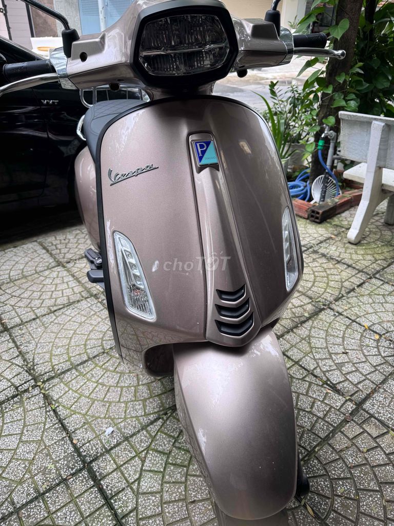 VESPA SPRINT STFT 125 - NÂU ĐỒNG ĐỜI 2024. Mua bán Xe máy tại Quận 12 Tp Hồ Chí Minh được đăng bởi TRÚC NGUYỄN hình 3