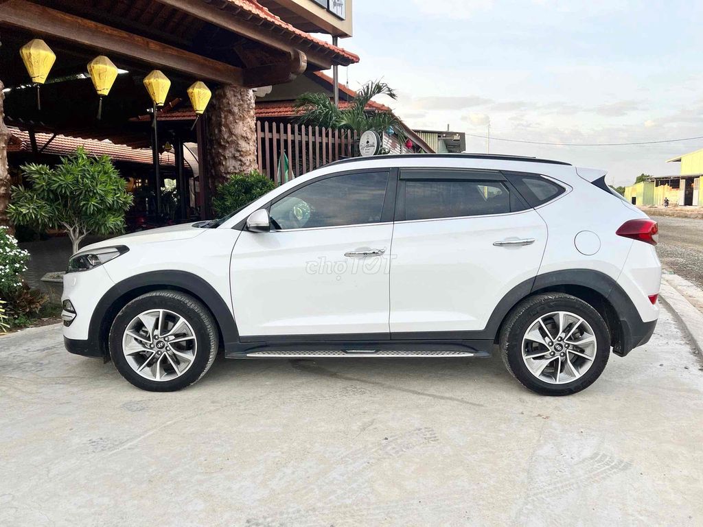 Hyundai Tucson 2018 2.0 AT Spec - 86000 km