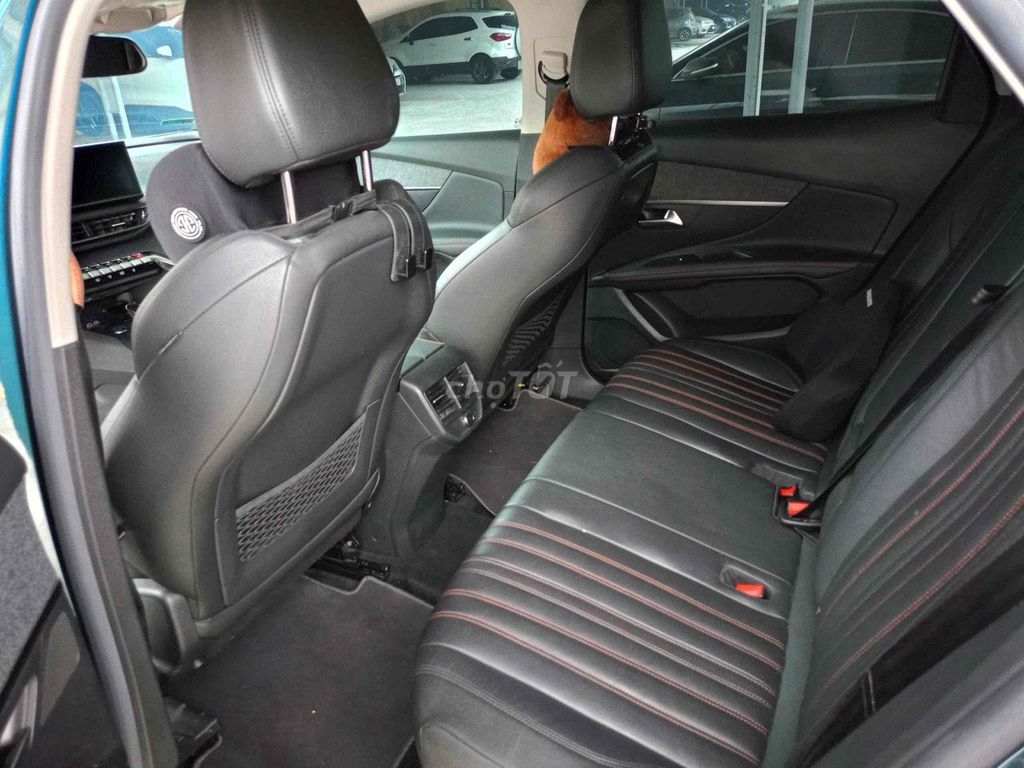 Peugeot 3008 2024 Premium - 35000 km. Mua bán Ô tô tại Quận Hà Đông Hà Nội được đăng bởi lưu linh hình 5