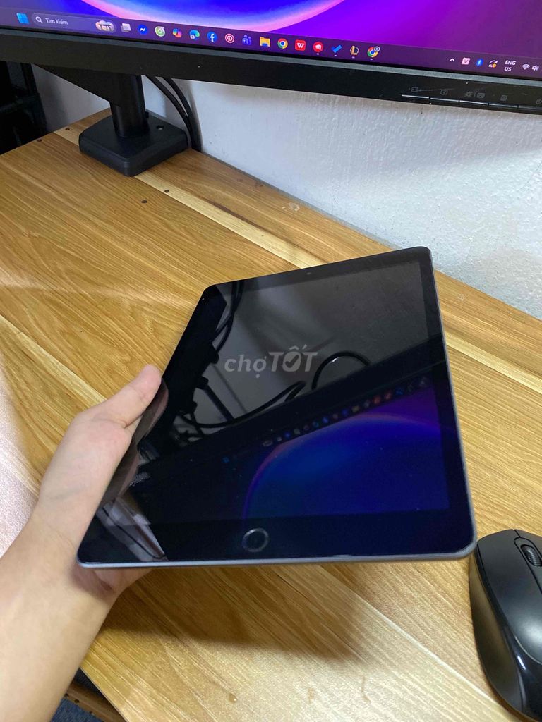 Ipad Gen 9 ngoại hình đẹp. Mua bán Máy tính bảng tại Huyện Nhơn Trạch Đồng Nai được đăng bởi Bảo Lực hình 1