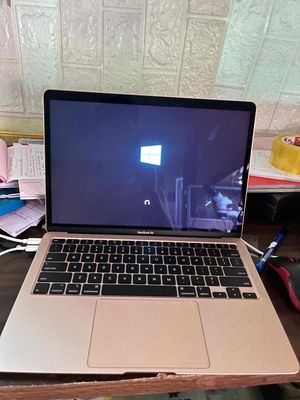 laptop Mac E 2020  màn 2k5 bypass