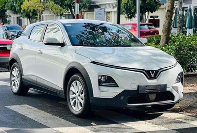 Vinfast VF6 ECo - Vay 90% - Ưu đãi cực lớn. Mua bán Ô tô tại Thành phố Thủ Đức Tp Hồ Chí Minh được đăng bởi Võ Long Vinfast Thủ Thiêm SG