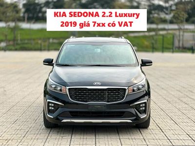 Kia Sedona 2019 2.2 DAT Luxury - 14 vạn km Có VAT. Mua bán Ô tô tại Quận Bắc Từ Liêm Hà Nội được đăng bởi Trung Auto 26 Phạm Văn Đồng