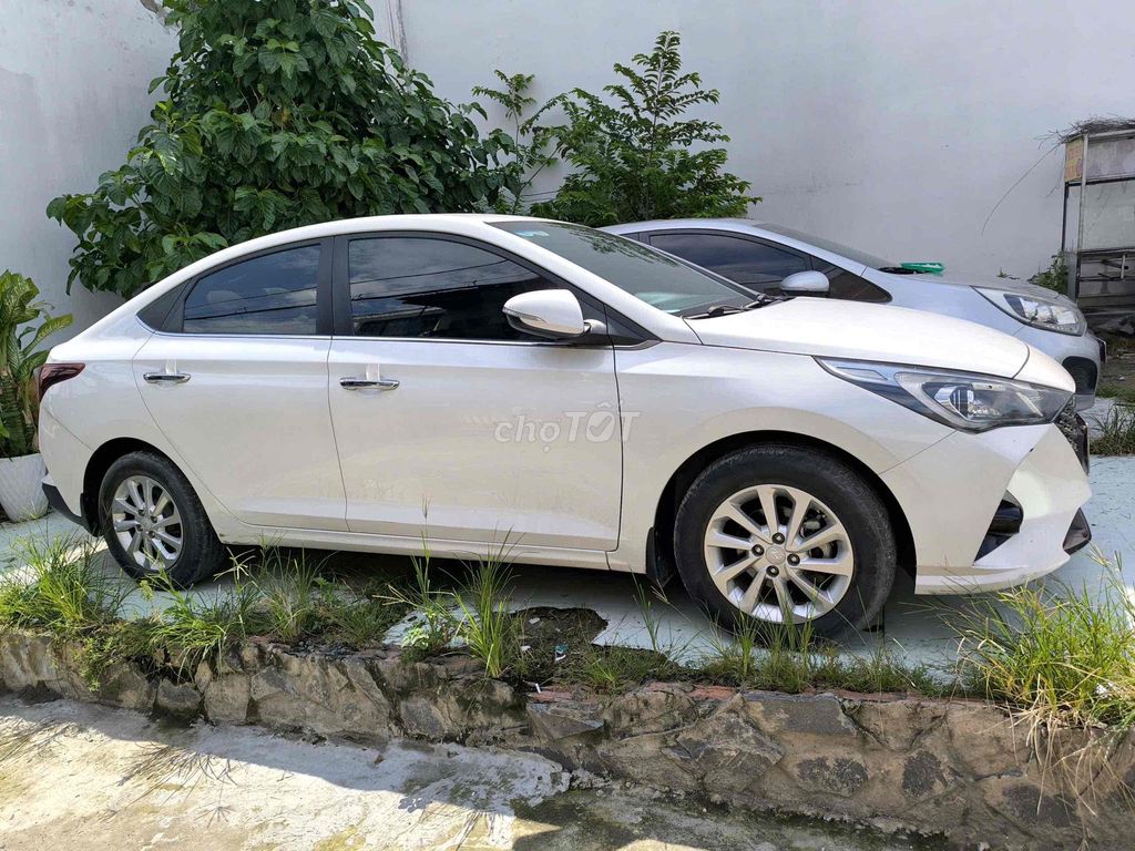 Hyundai Accent Tiêu chuẩn 2022 Trắng 41.000 km