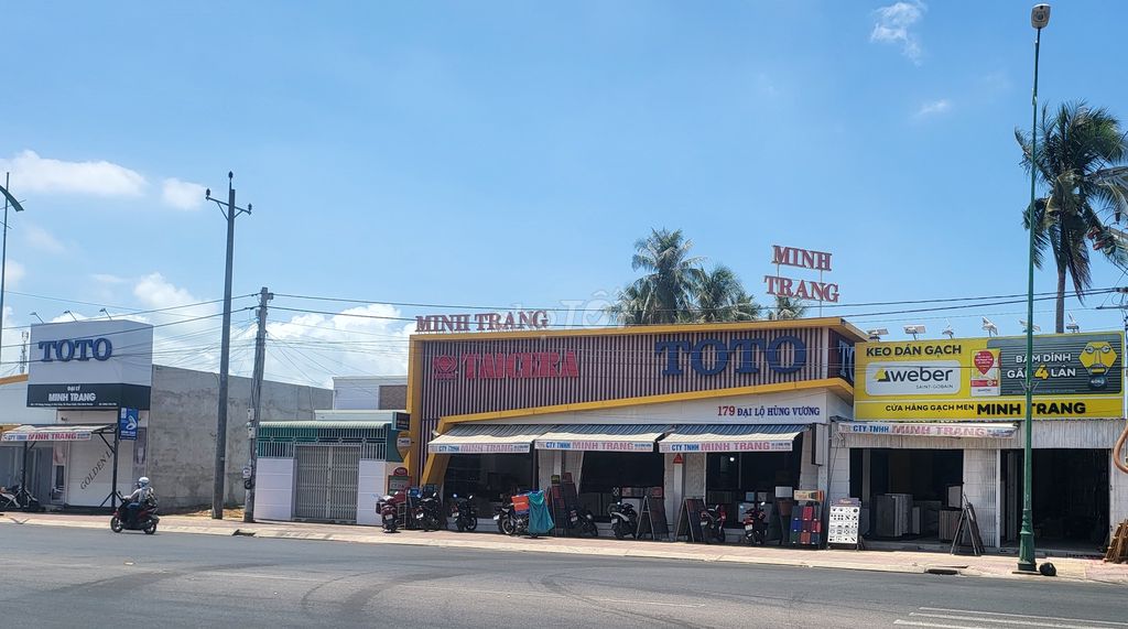 TUYỂN NHÂN VIÊN BÁN HÀNG VLXD. Việc làm Nhân viên kinh doanh tại Thành phố Phan Thiết Bình Thuận được đăng bởi Trang hình 1