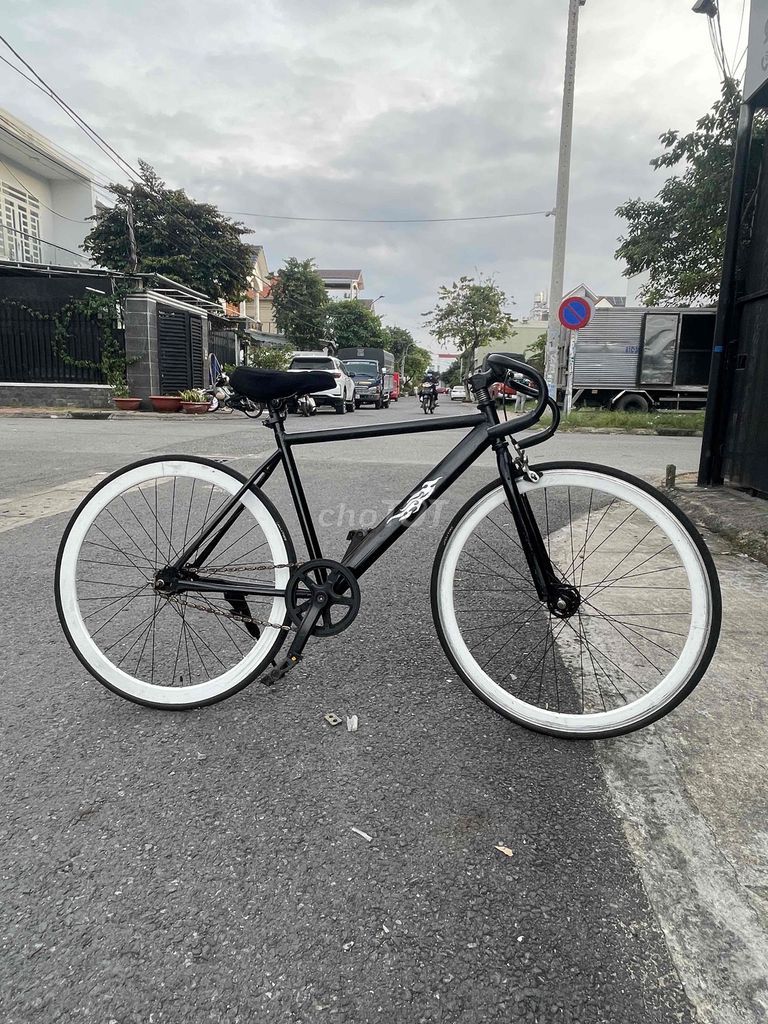 Xe đạp thể thao. Mua bán Xe đạp tại Thành phố Thủ Dầu Một Bình Dương được đăng bởi Hải hình 3