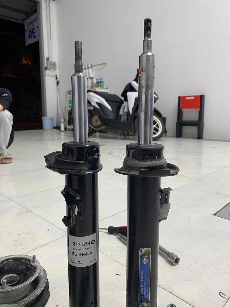 BMW X1 2010 sDrive18i - 140000 km. Mua bán Ô tô tại Quận 12 Tp Hồ Chí Minh được đăng bởi Nguyen Long hình 10