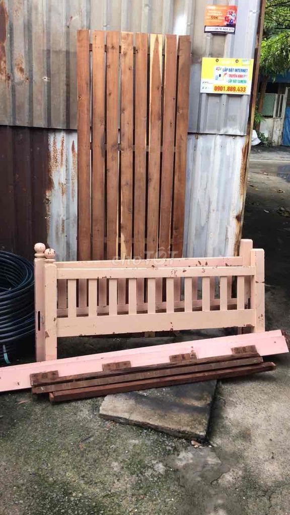 Giường ngủ ghô tốt  140x185cm Đã sử dụng. Mua bán Giường, chăn ga gối nệm tại Quận Gò Vấp Tp Hồ Chí Minh được đăng bởi Phùng Cường hình 1