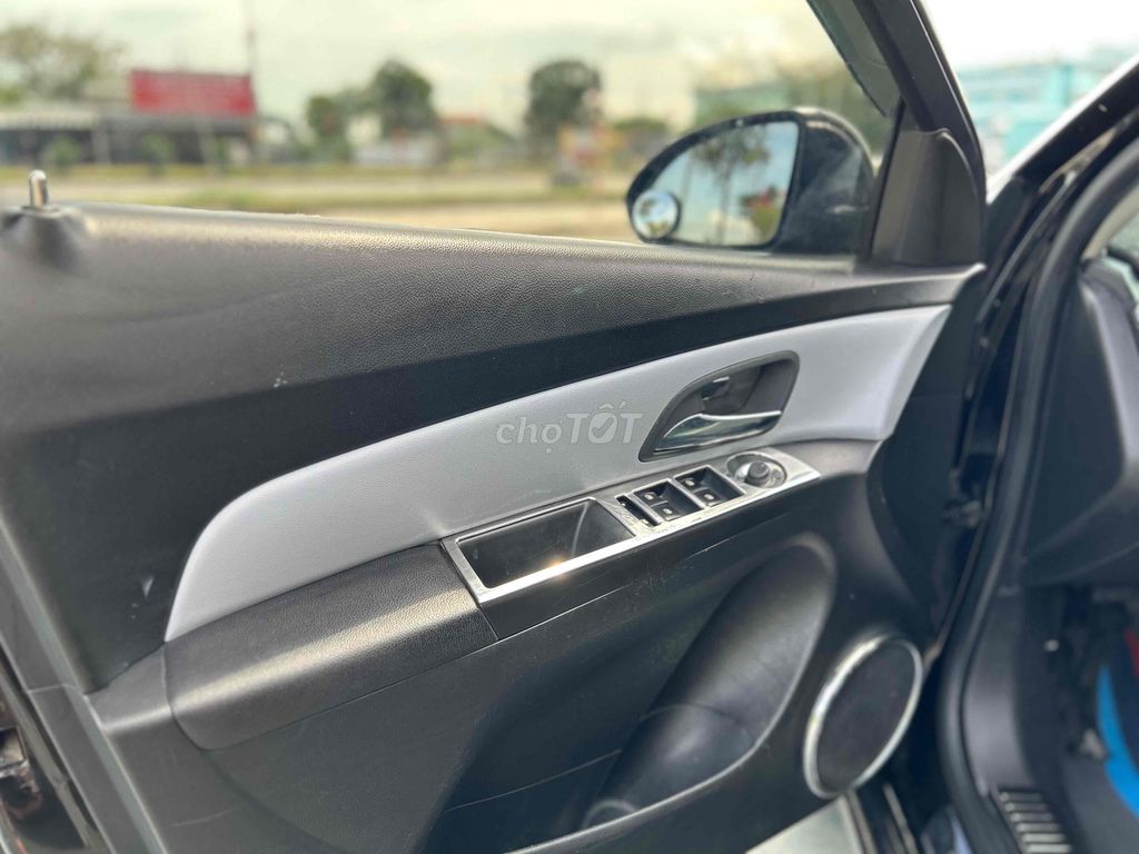 Chevrolet Cruze 2011 1.6 mt. Mua bán Ô tô tại Quận Cẩm Lệ Đà Nẵng được đăng bởi Lương văn vỹ  hình 8