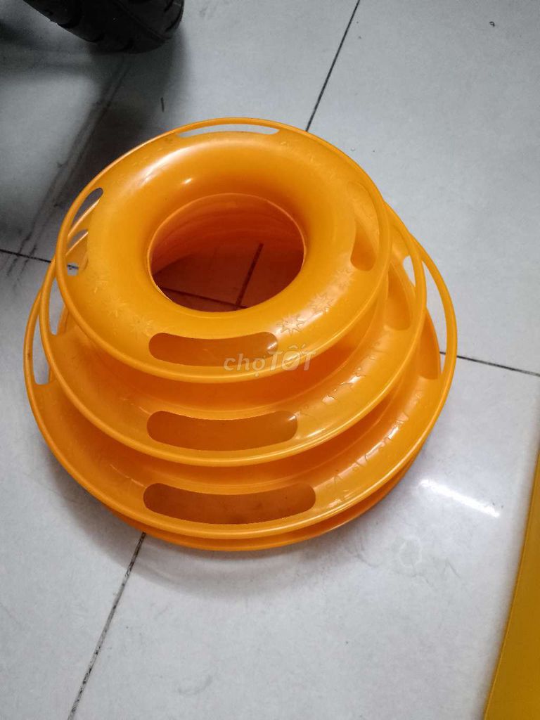 Đồ chơi cho mèo nhựa Cam. Mua bán Phụ kiện, Thức ăn, Dịch vụ tại Quận 10 Tp Hồ Chí Minh được đăng bởi Vy hình 1