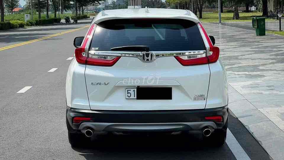Honda CR V 2018 L - 70000 km. Mua bán Ô tô tại Quận 1 Tp Hồ Chí Minh được đăng bởi Phu Nguyen hình 3